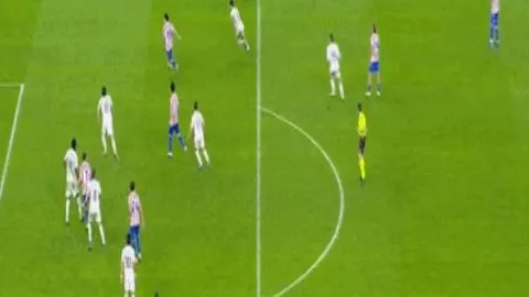 谢智杰孤身练兵场，团队休整时显自律，辽宁对决直面挑战！